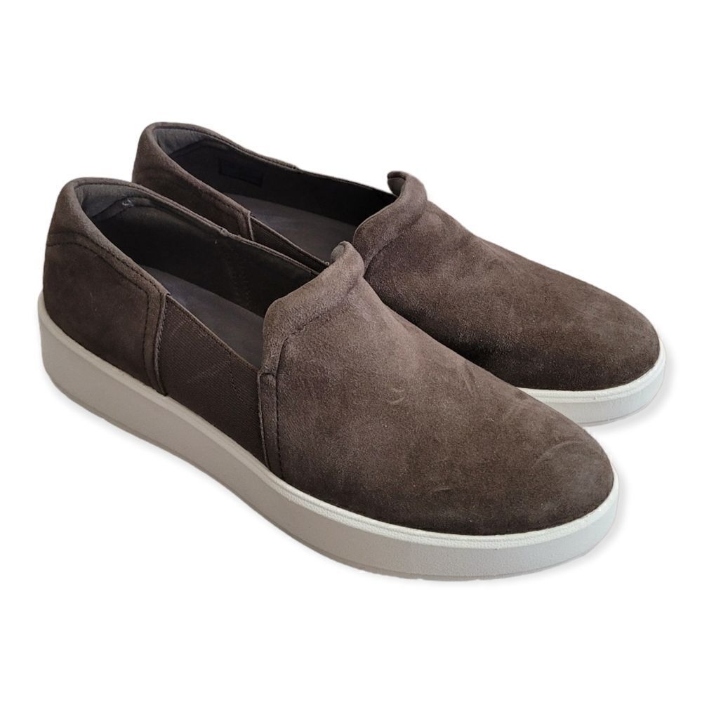 Clarks women slip on
